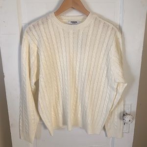Tilly’s Sweater - NWT